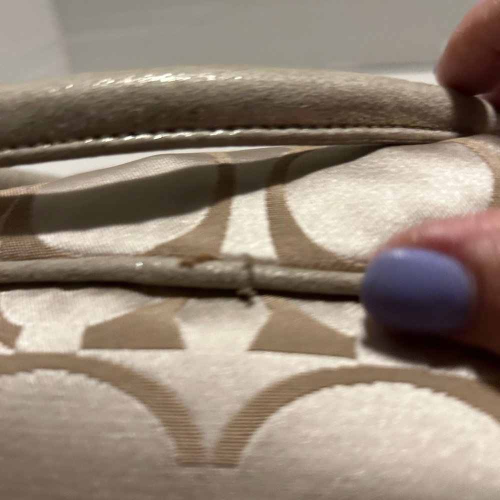 Elegant Coach Tan Monogrammed Handbag - Picture 6 of 9